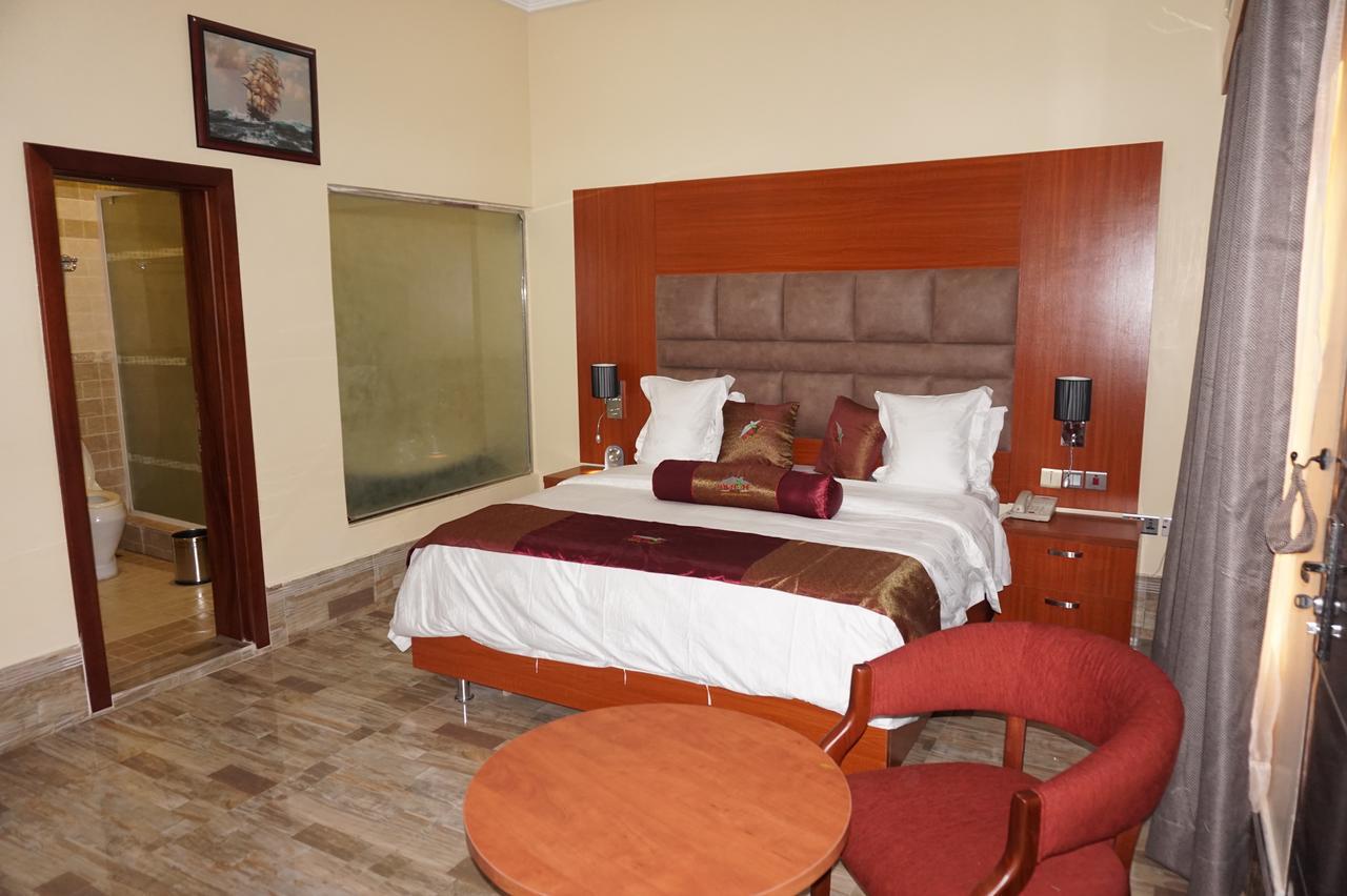 Aenon Suites Oshogbo Zewnętrze zdjęcie