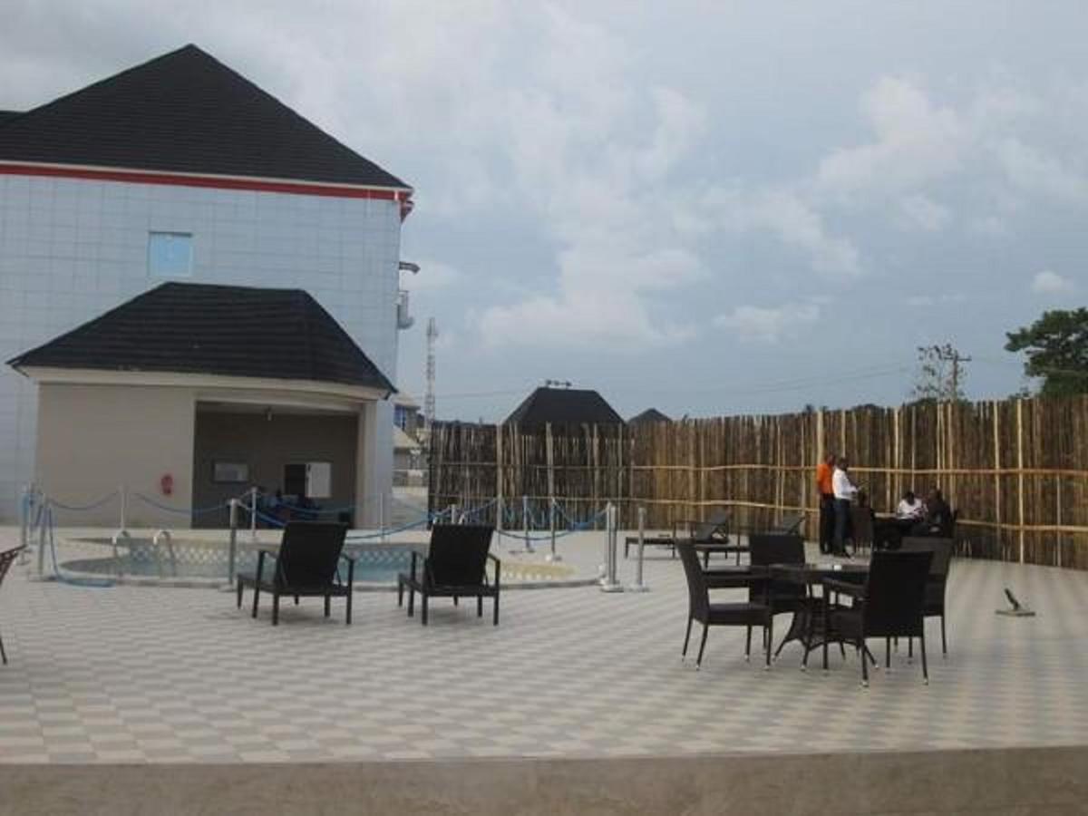 Aenon Suites Oshogbo Zewnętrze zdjęcie